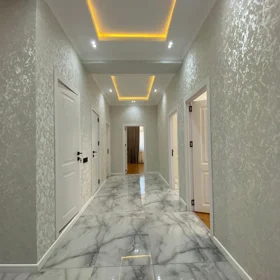 In Baku 132.0 m² apartment is for sale - Image 3