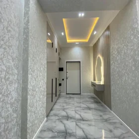 In Baku 132.0 m² apartment is for sale - Image 4