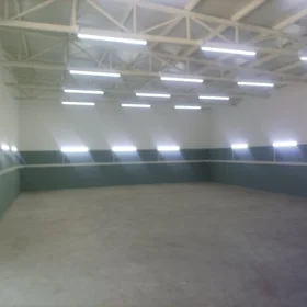 In Baku 2500.0 m² commercial is for rent - Image 3