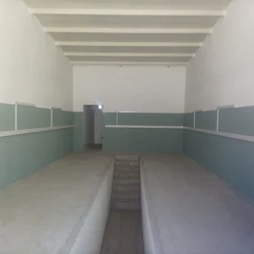 In Baku 2500.0 m² commercial is for rent - Image 7