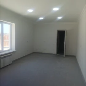 In Baku 2500.0 m² commercial is for rent - Image 8