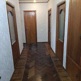 In Baku 85.0 m² apartment is for sale - Image 6