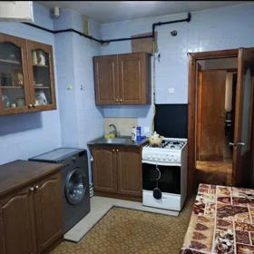 In Baku 85.0 m² apartment is for sale - Image 8