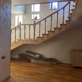 In Binəqədi rayonu 400.0 m² house with 6.0 rooms is for sale - Image 10
