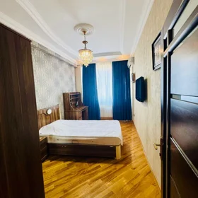 In Baku 110.0 m² apartment is for rent - Image 5