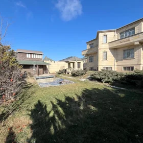 In nan 660.0 m² house with 8.0 rooms is for sale - Image 10