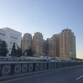 In Baku 137.0 m² apartment is for sale - Image 4