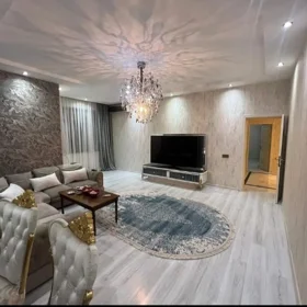 In Baku 137.0 m² apartment is for sale - Image 7