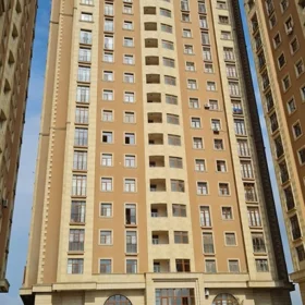 In Baku 137.0 m² apartment is for sale - Image 10