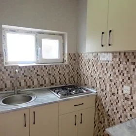 In Khirdalan 42.0 m² house with 1.0 rooms is for sale - Image 5