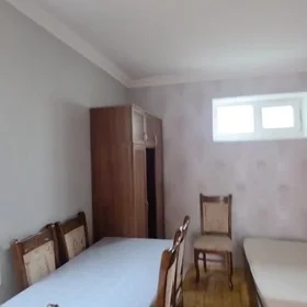 In Khirdalan 42.0 m² house with 1.0 rooms is for sale - Image 10