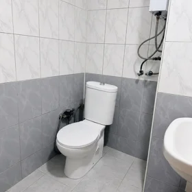 In Binəqədi rayonu 65.0 m² apartment is for rent - Image 5