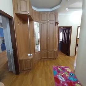 In Baku 100.0 m² apartment is for sale - Image 6