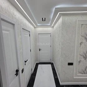 In Baku 120.0 m² apartment is for sale - Image 2