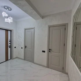 In Baku 80.0 m² apartment is for sale - Image 2