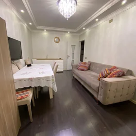 In Baku 100.0 m² apartment is for sale - Image 3