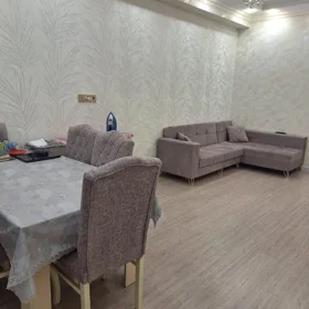In Baku 70.0 m² apartment is for rent - Image 3