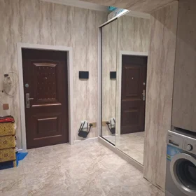 In Baku 70.0 m² apartment is for rent - Image 8