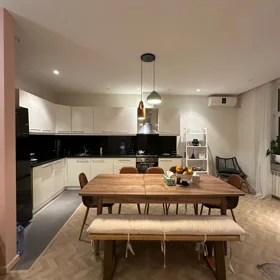 In Baku 90.0 m² apartment is for rent - Image 10