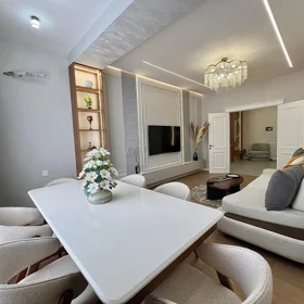 In Baku 120.0 m² apartment is for sale - Image 4