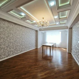 In Baku 143.0 m² apartment is for sale - Image 3