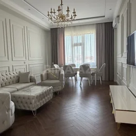 In Baku 145.0 m² apartment is for rent - Image 3