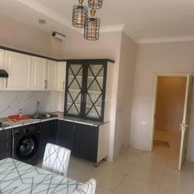 In Baku 95.0 m² apartment is for rent - Image 2