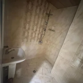 In Baku 95.0 m² apartment is for rent - Image 6