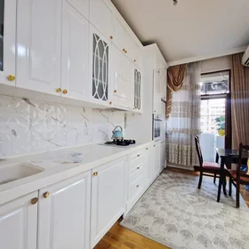 In Baku 70.0 m² apartment is for sale - Image 9