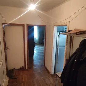 In Baku 100.0 m² apartment is for sale - Image 6