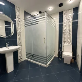 In Baku 130.0 m² apartment is for rent - Image 2