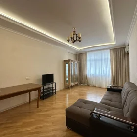 In Baku 130.0 m² apartment is for rent - Image 4