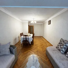 In Baku 90.0 m² apartment is for sale - Image 5