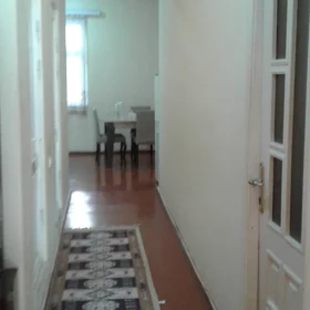 In Baku 70.0 m² apartment is for sale - Image 10
