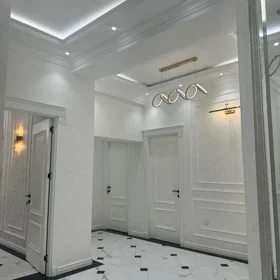 In Baku 130.0 m² apartment is for rent - Image 2