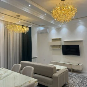 In Baku 130.0 m² apartment is for rent - Image 3