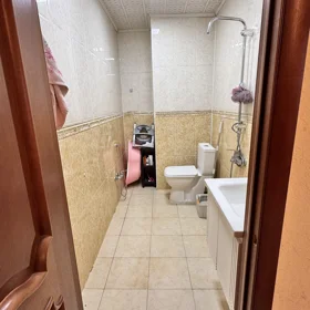 In Baku 68.0 m² apartment is for sale - Image 3