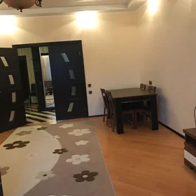 In Baku 130.0 m² apartment is for rent - Image 4
