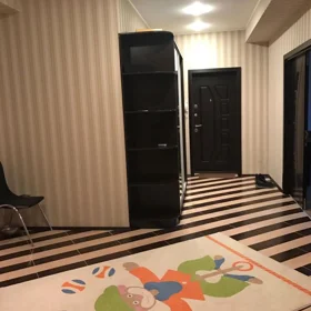 In Baku 130.0 m² apartment is for rent - Image 10