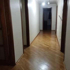 In Baku 115.0 m² apartment is for rent - Image 5
