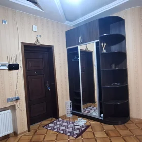 In Baku 100.0 m² apartment is for sale - Image 6