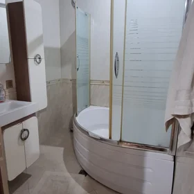 In Baku 100.0 m² apartment is for sale - Image 8