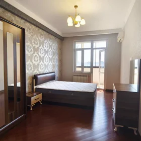 In Baku 130.0 m² apartment is for rent - Image 7