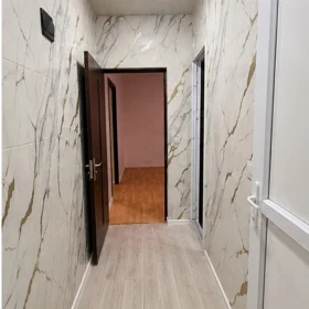In Baku 65.0 m² apartment is for sale - Image 6