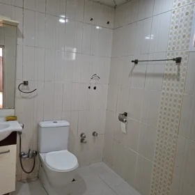 In Baku 64.0 m² apartment is for rent - Image 4