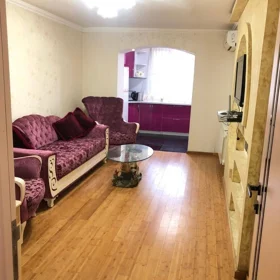In Baku 70.0 m² apartment is for rent - Image 3
