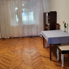 In Baku 60.0 m² apartment is for sale - Image 2