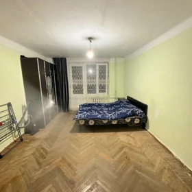 In Baku 68.0 m² apartment is for sale - Image 4