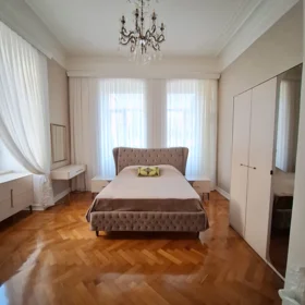 In Baku 80.0 m² apartment is for rent - Image 8