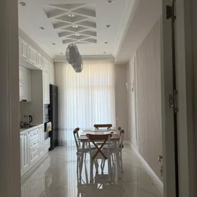 In Xətai rayonu 135.0 m² apartment is for rent - Image 2